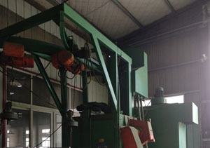 濟(jì)南歷下區(qū)拋丸機(jī)案例，型號為Q376雙掛鉤式打砂機(jī)