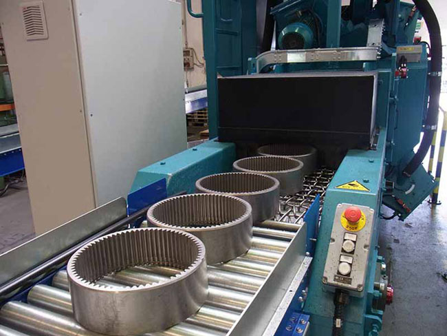 網(wǎng)帶式拋丸清理機(jī)使用現(xiàn)場圖片 網(wǎng)帶式拋丸清理機(jī)使用現(xiàn)場圖片