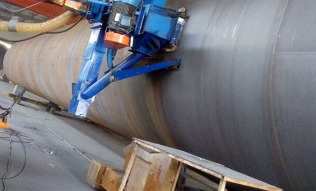 大型鋼管外壁移動式拋丸機 大型鋼管外壁移動式拋丸機